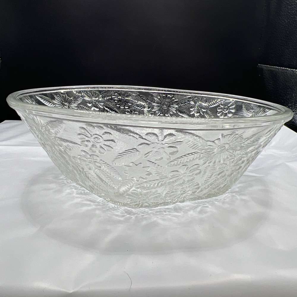 Vintage Indiana Glass 618 Pineapple Floral 7.5 Salad Bowl Clear Depression Glass